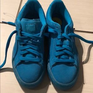 New blue suede tennis shoes sneakers puma gym 37